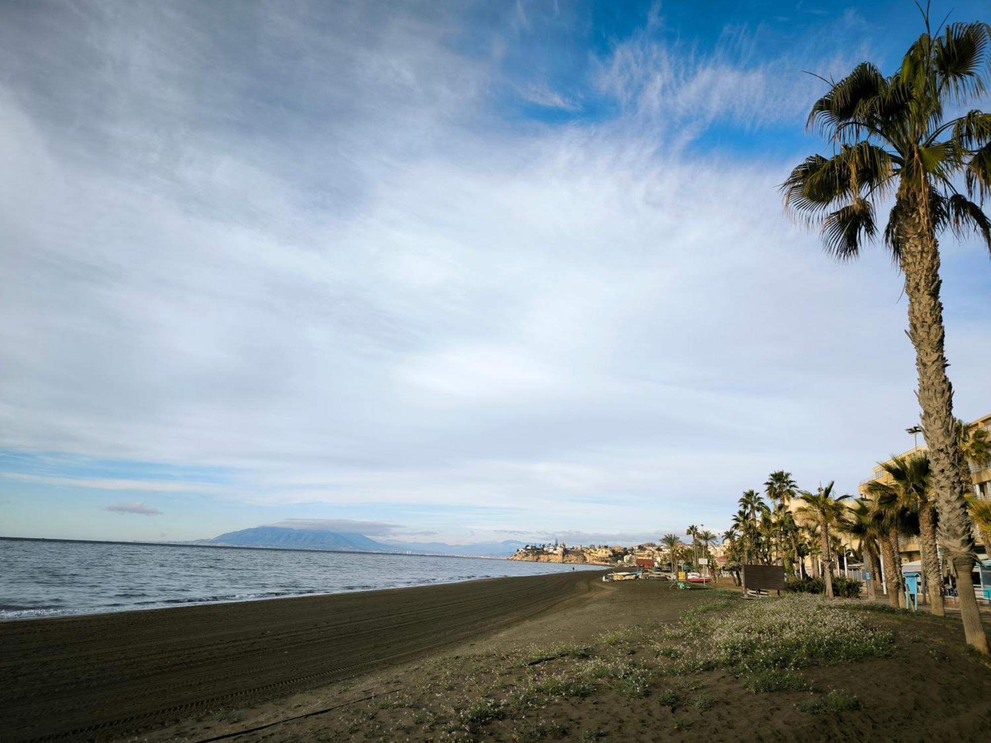 Appartement Atico Con Piscina, Golf, Vistas Al Mar
