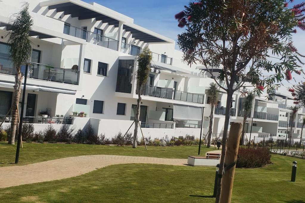 Atico Con Piscina, Golf, Vistas Al Mar Appartement Torre de Benagalbon