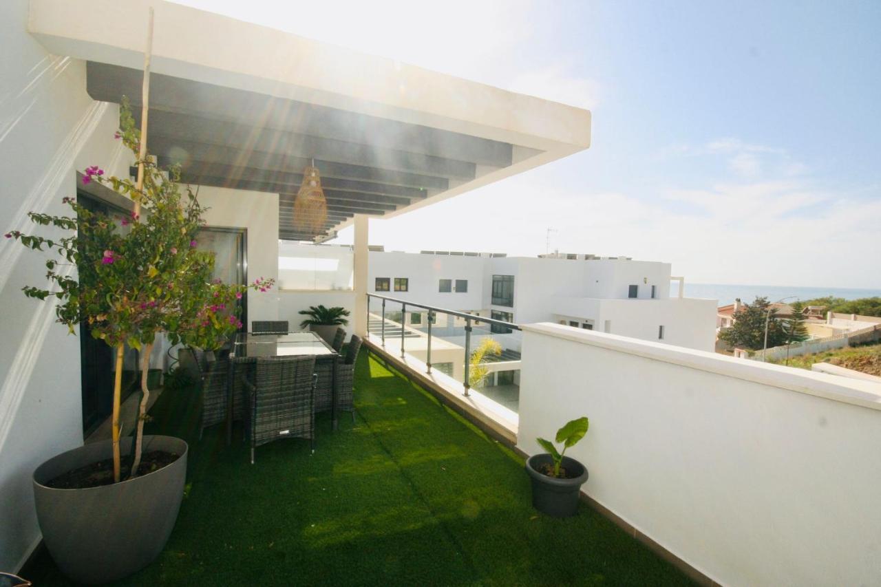 Atico Con Piscina, Golf, Vistas Al Mar Apartment Torre de Benagalbon